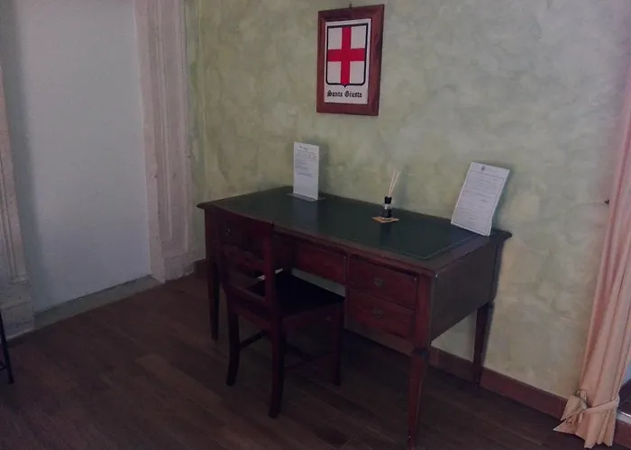 Palazzo Cappa Bed & Breakfast LʼAquila